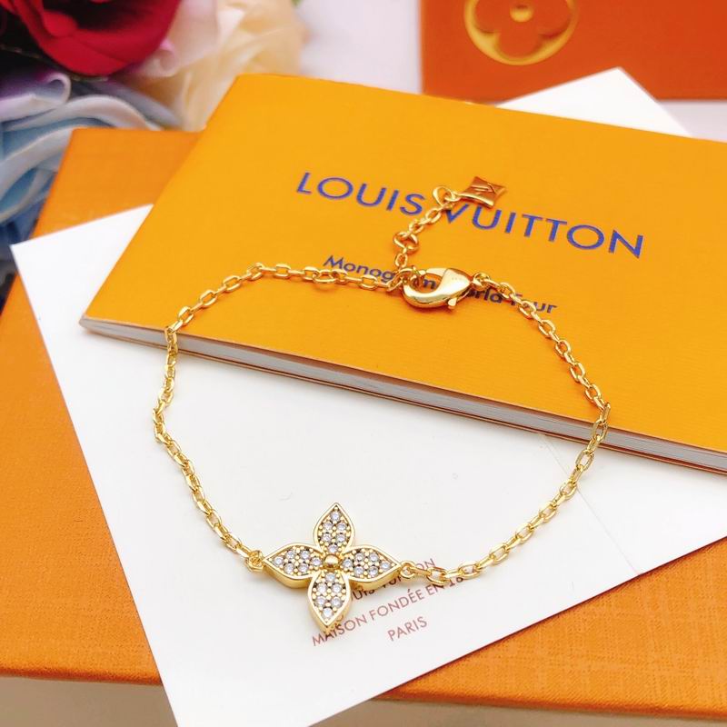 LV Bracelet 03lyr455